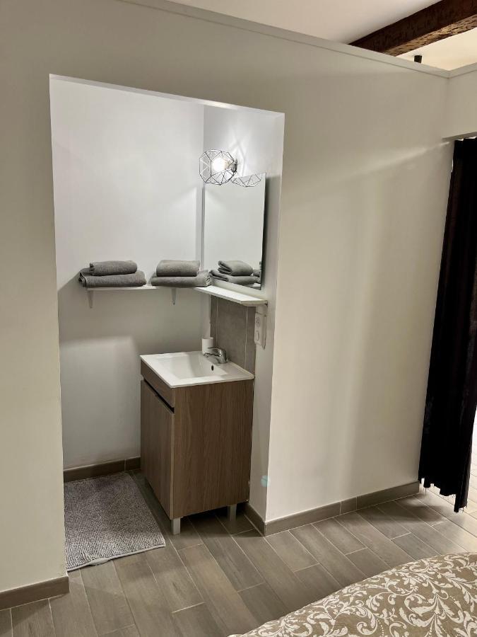 Studio Plein Coeur De Libourne Apartment Exterior foto