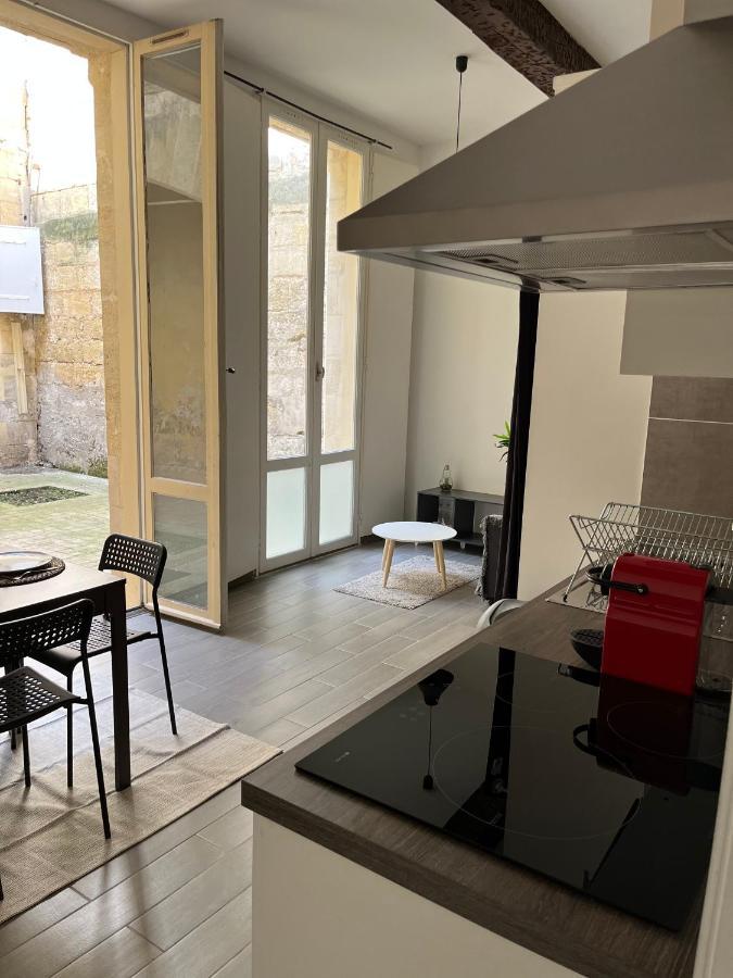 Studio Plein Coeur De Libourne Apartment Exterior foto
